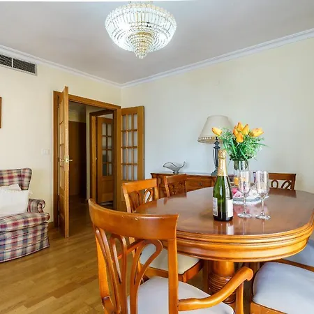 Estepona Paseo Maritimo 100Mt From Sea Apartment